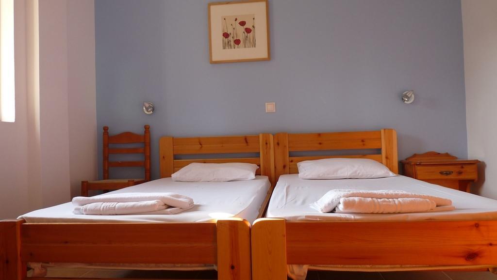 Nikolaki Rooms Porto Rafti Bagian luar foto
